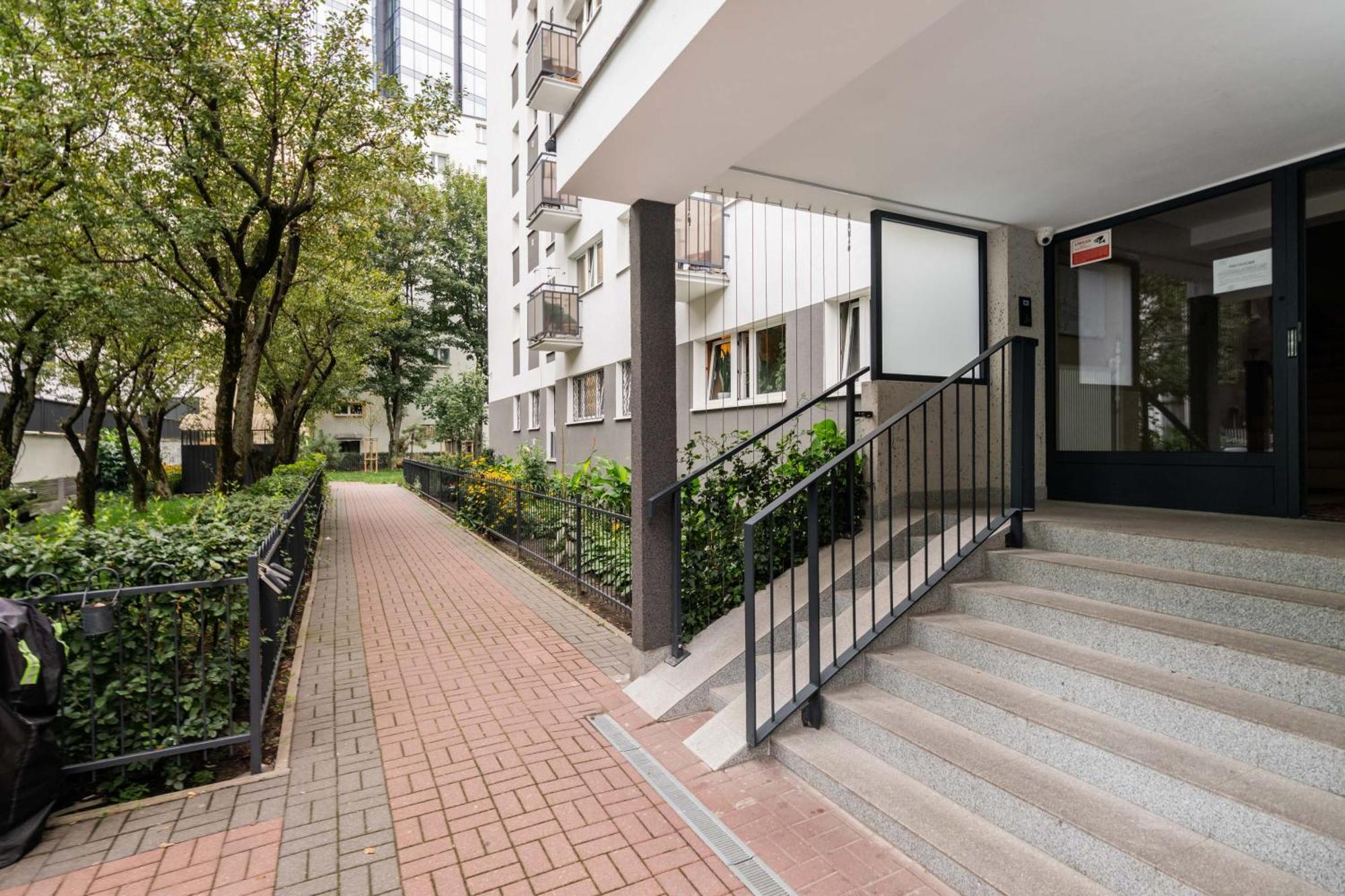 Chmielna 106B Centrum Warszawa Eksteriør billede